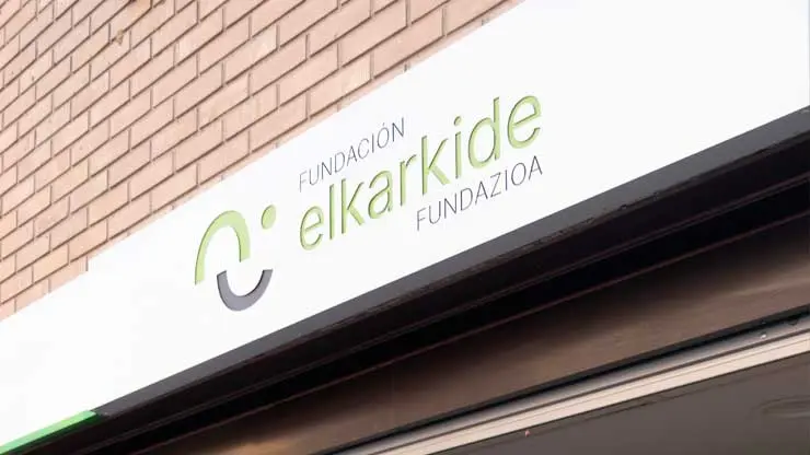 Limpieza en Elkarkide Iturrama